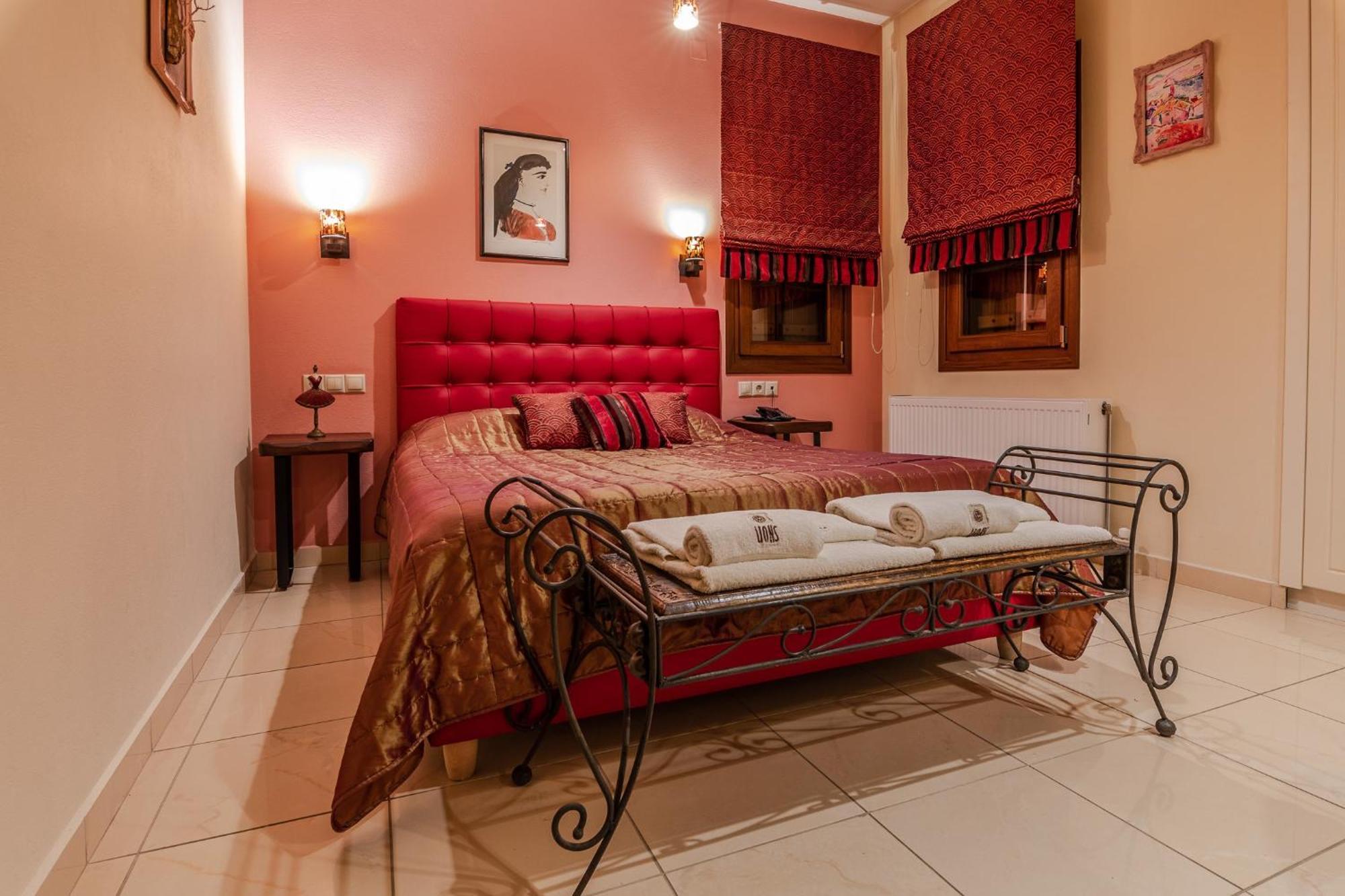 Lions Nine Aparthotel Mourésion Kamer foto
